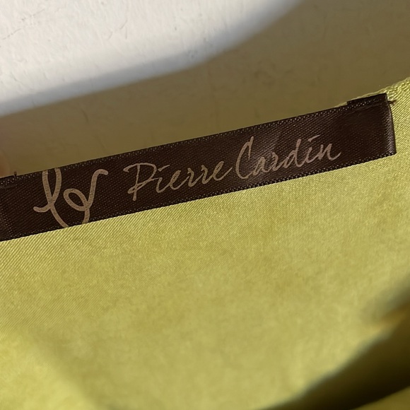 Pierre Cardin layered top. - Picture 2 of 4